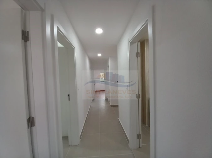 Apartamento T3 para Venda em Queluz e Belas Foto 8