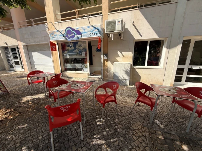 Negócio para Venda em Falagueira-Venda Nova Foto 4