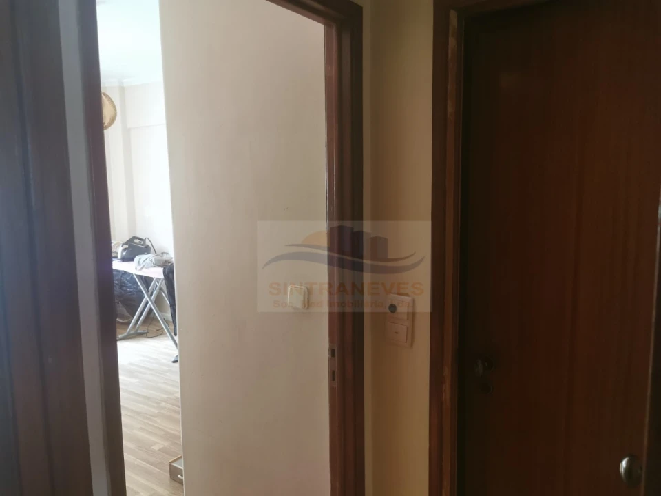 Apartamento T4 para Venda em Póvoa de Santo Adrião e Olival Basto Foto 8