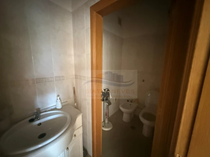 Loja para Venda em Falagueira-Venda Nova Foto 6