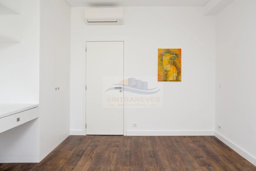 Apartamento T3 para Venda em Alvalade Foto 28