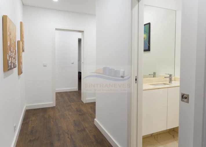 Apartamento T3 para Venda em Alvalade Foto 18