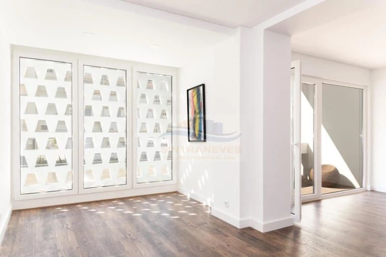 Apartamento T3 para Venda em Alvalade Foto 26