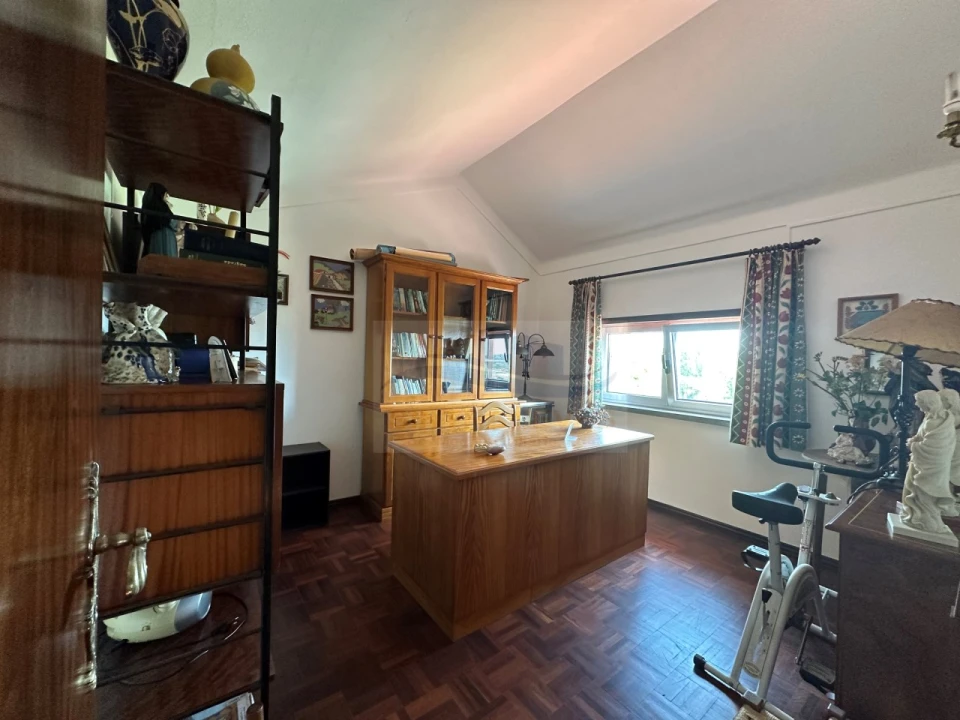 Moradia T4 para Venda em Alcobaça e Vestiaria Foto 2