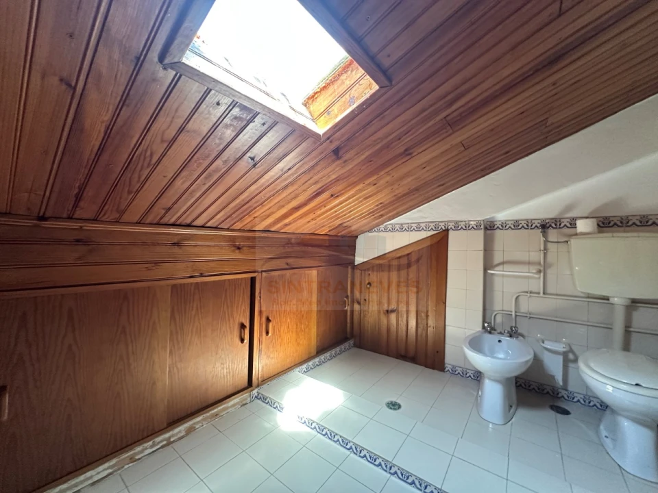 Moradia T4 para Venda em Alcobaça e Vestiaria Foto 6