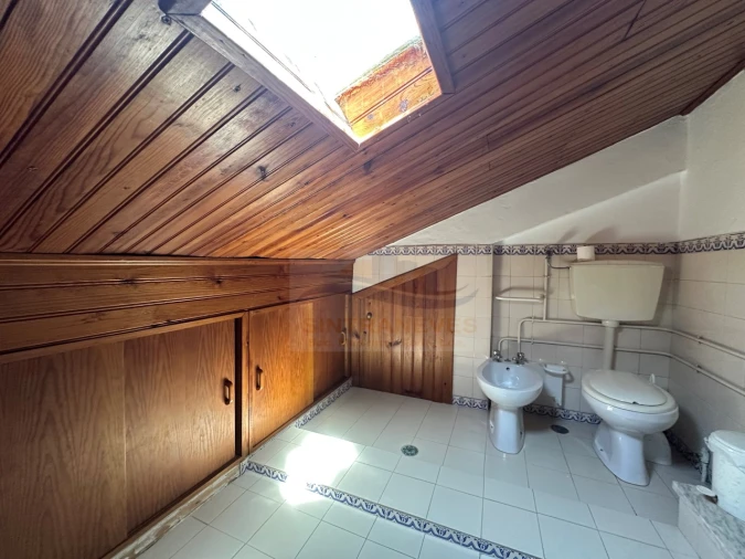 Moradia T4 para Venda em Alcobaça e Vestiaria Foto 7