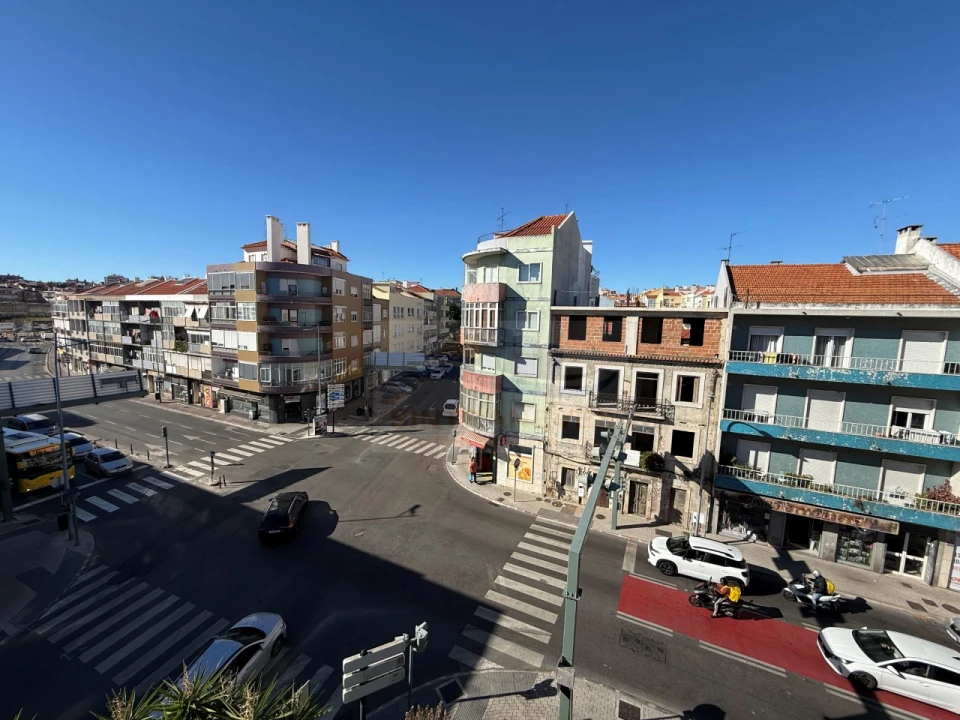 Apartamento T2 para Venda em Falagueira-Venda Nova Foto 8