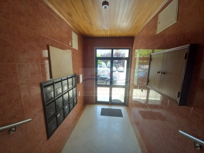 Apartamento T2 para Venda em Castanheira do Ribatejo e Cachoeiras Foto 5