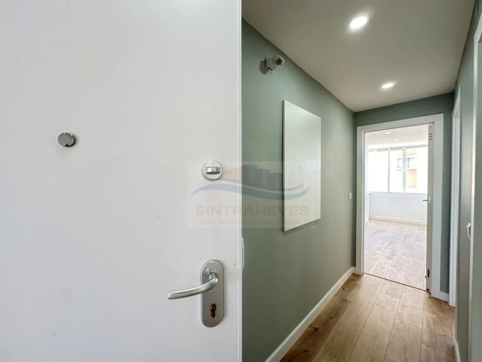 Apartamento T2 para Venda em Falagueira-Venda Nova Foto 5