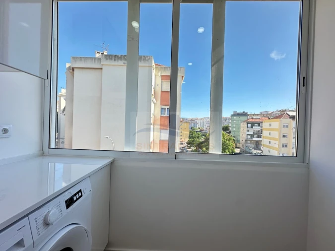 Apartamento T2 para Venda em Falagueira-Venda Nova Foto 4