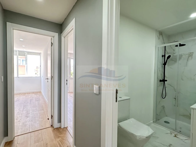 Apartamento T2 para Venda em Falagueira-Venda Nova Foto 11