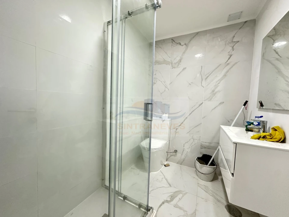 Apartamento T3 para Venda em Mina de Água Foto 12