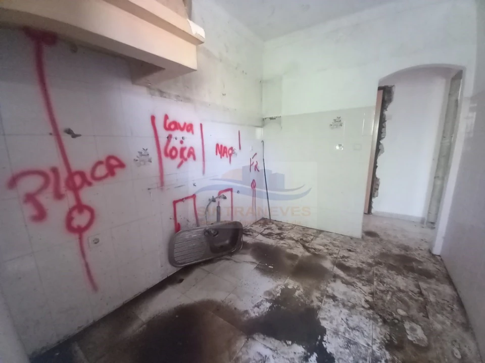 Apartamento T1 para Venda em Baixa da Banheira e Vale da Amoreira Foto 2