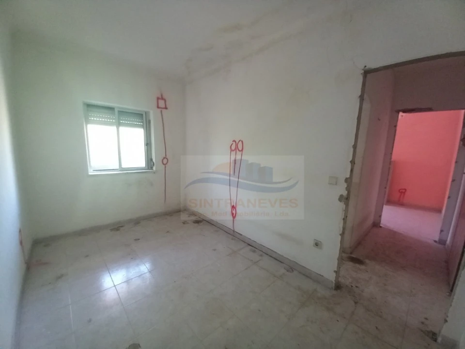 Apartamento T1 para Venda em Baixa da Banheira e Vale da Amoreira Foto 3