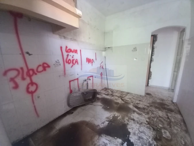 Apartamento T1 para Venda em Baixa da Banheira e Vale da Amoreira Foto 2