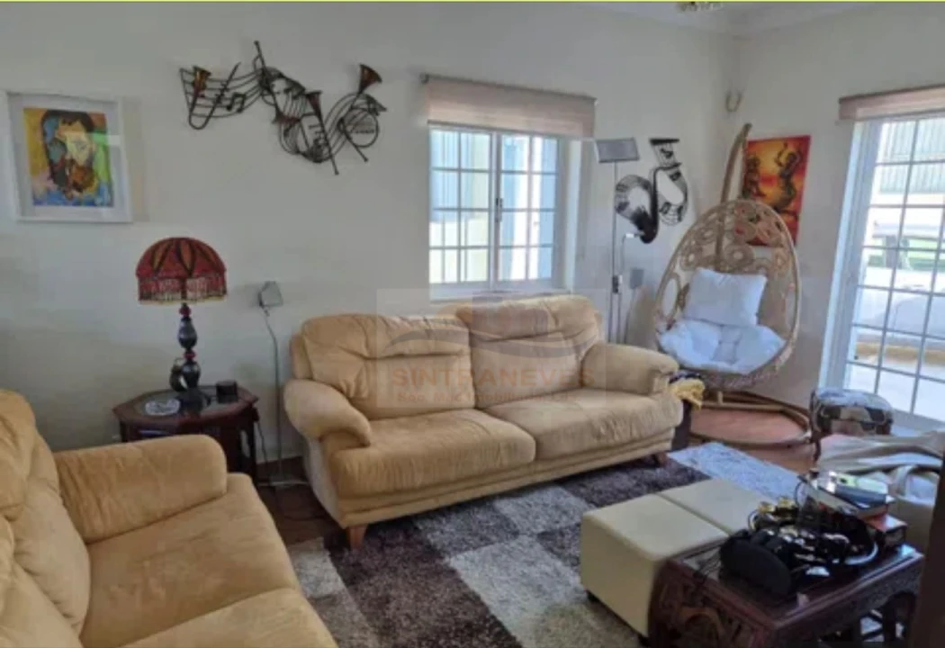 Moradia T4 para Venda em Ajuda Foto 10