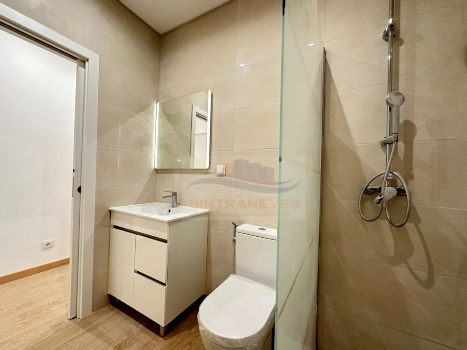 Apartamento T3 para Venda em Lumiar Foto 17