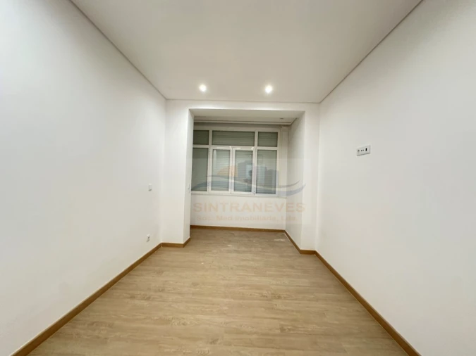 Apartamento T3 para Venda em Lumiar Foto 5