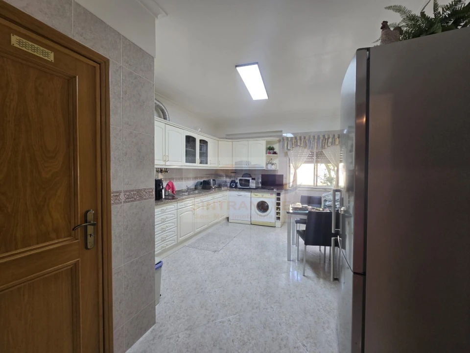 Apartamento T3 para Venda em Mina de Água Foto 5