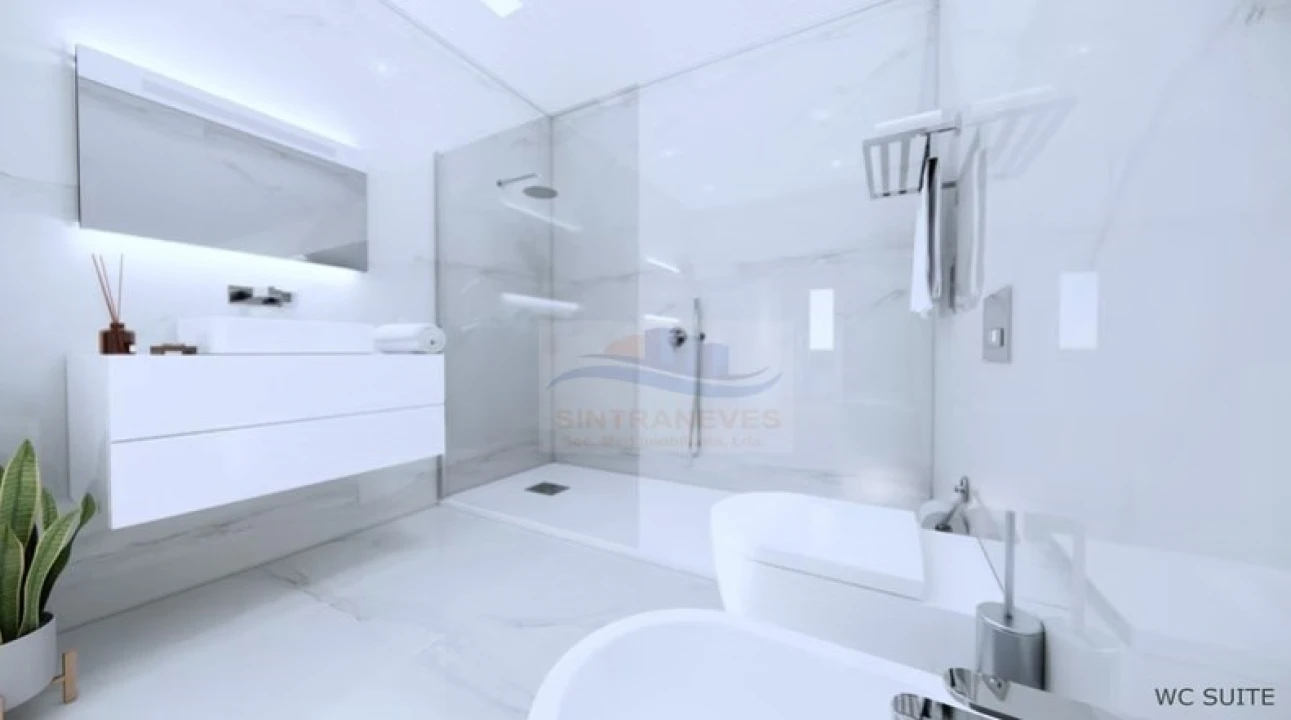 Moradia T9 para Venda em Loures Foto 13