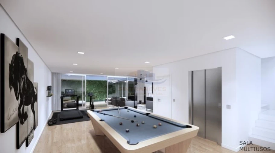 Moradia T9 para Venda em Loures Foto 17