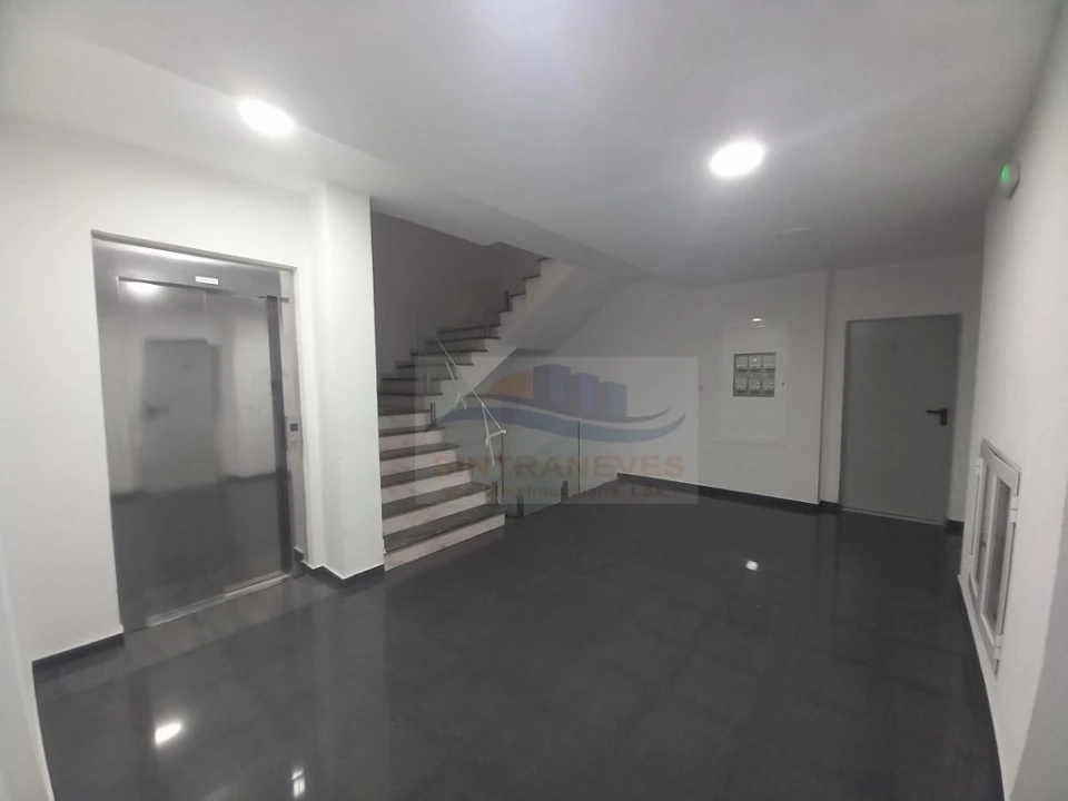 Apartamento T4 para Venda em Castanheira do Ribatejo e Cachoeiras Foto 6