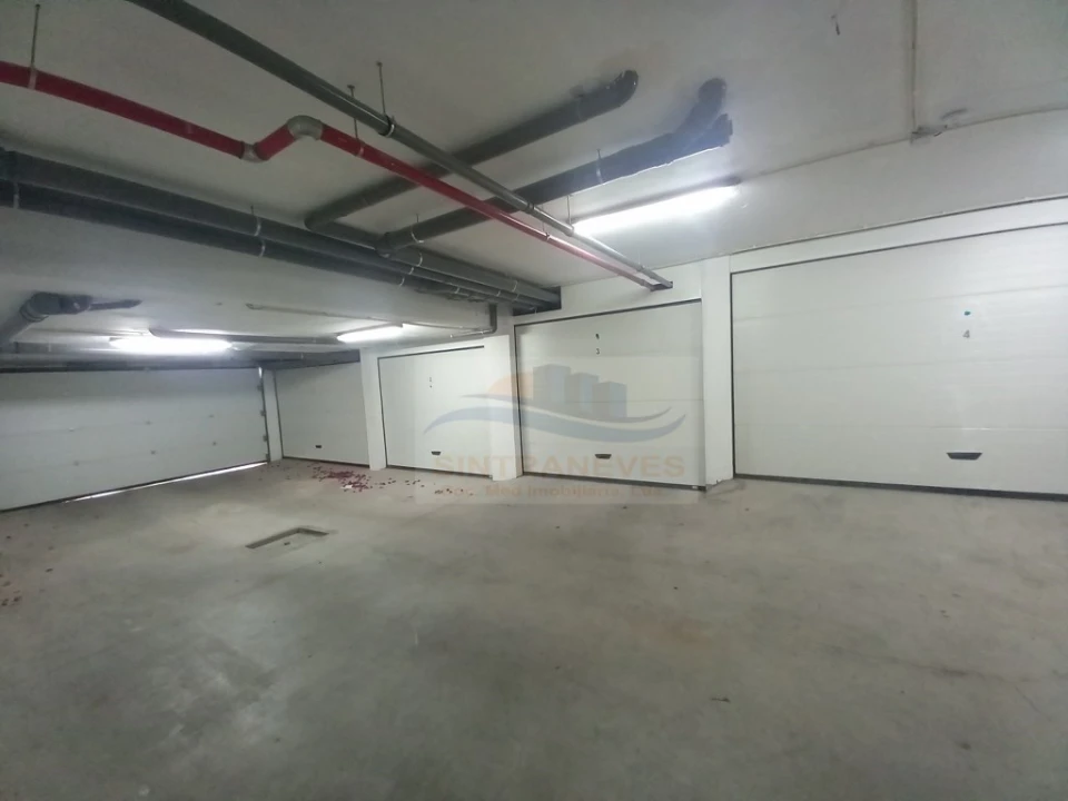 Apartamento T4 para Venda em Castanheira do Ribatejo e Cachoeiras Foto 48