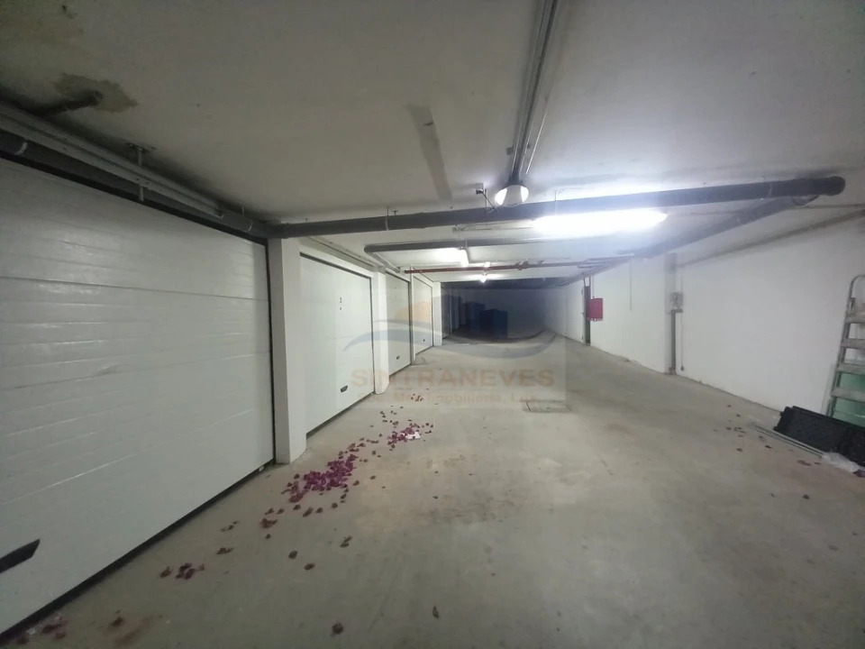 Apartamento T4 para Venda em Castanheira do Ribatejo e Cachoeiras Foto 49