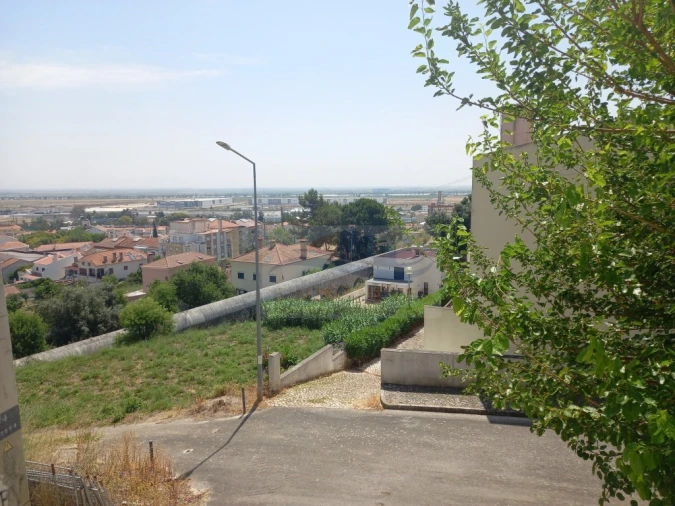 Apartamento T4 para Venda em Castanheira do Ribatejo e Cachoeiras Foto 18