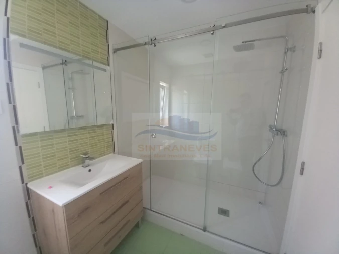 Apartamento T4 para Venda em Castanheira do Ribatejo e Cachoeiras Foto 25