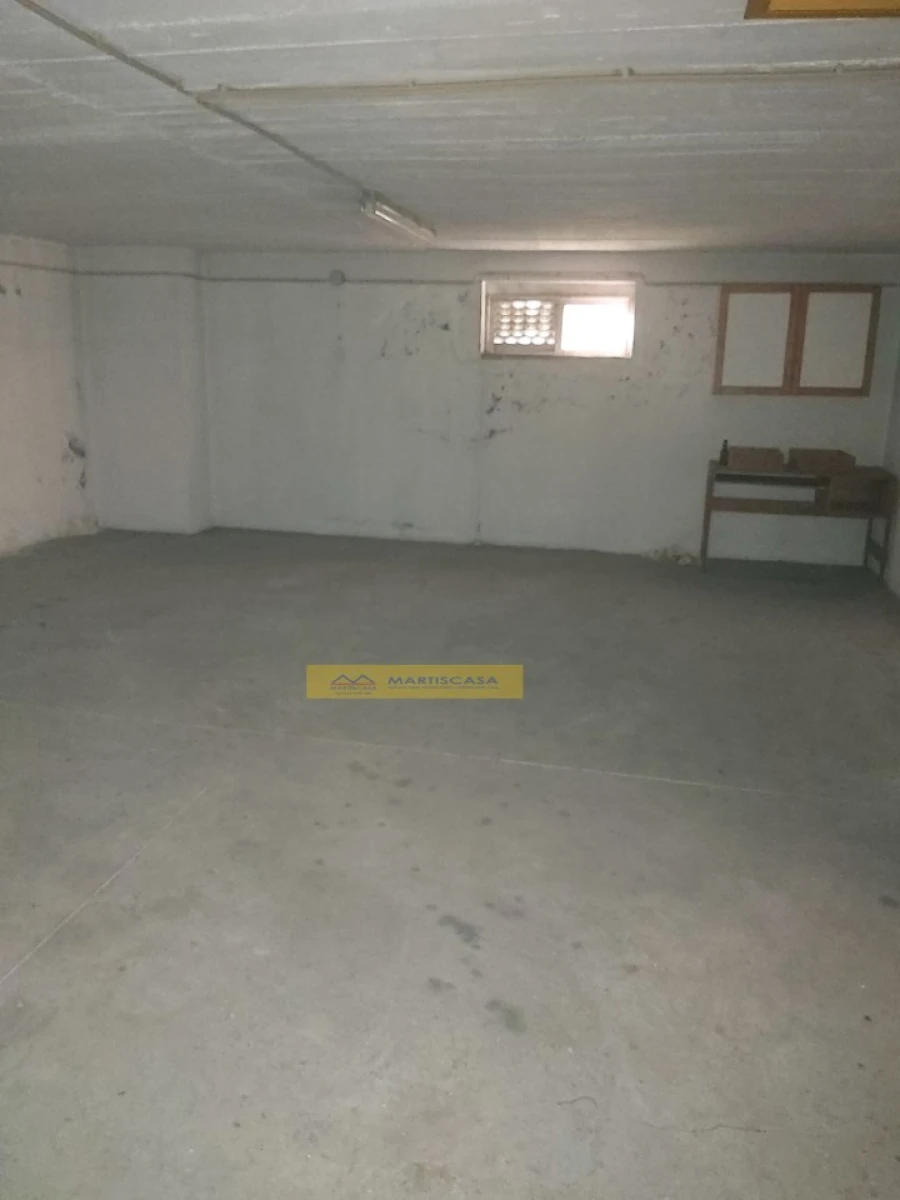 Garagem para Venda em Massamá e Monte Abraão Foto 7