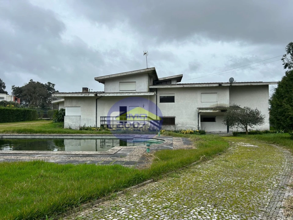 Moradia T5 para Venda em Carreira e Bente Foto 3