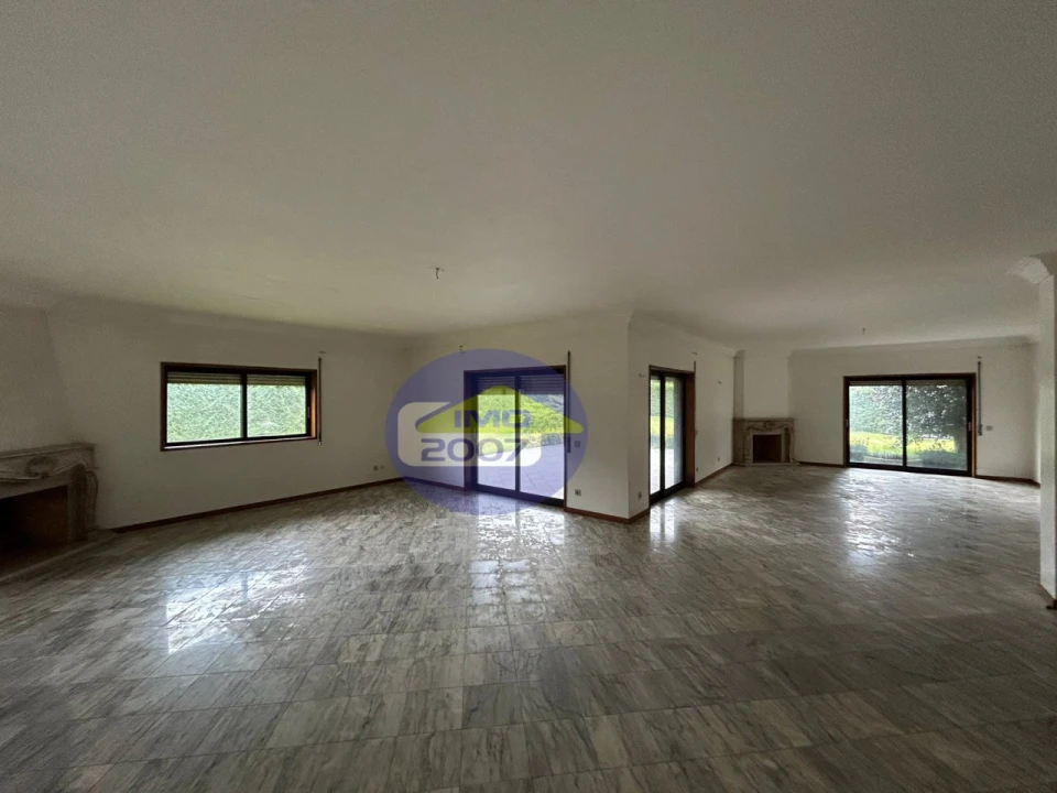 Moradia T5 para Venda em Carreira e Bente Foto 25