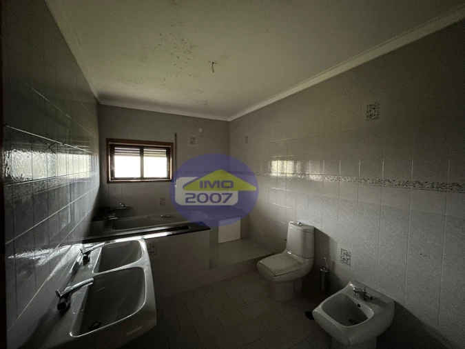 Moradia T5 para Venda em Carreira e Bente Foto 14