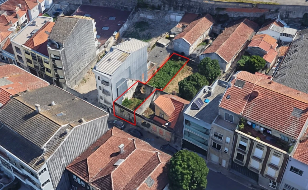 Terreno para Venda em Paranhos Foto 2