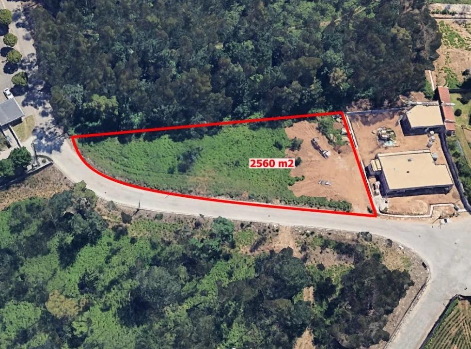 Terreno para Venda em Vilar de Pinheiro Foto 1
