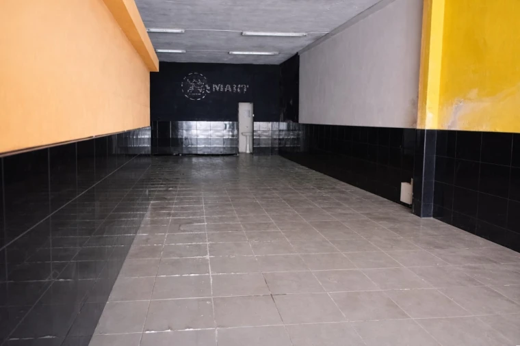 Loja para Arrendamento em Bonfim