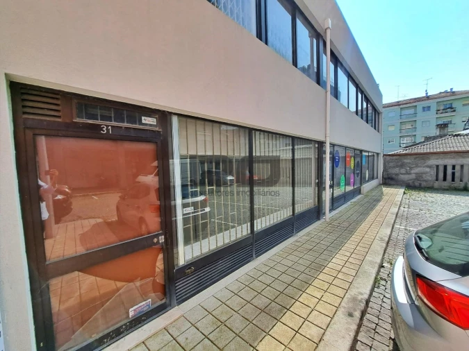 Loja para Arrendamento em Cedofeita, Santo Ildefonso, Sé, Miragaia, São Nicolau e Vitória Foto 14