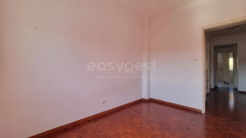 Apartamento T2 para Venda em Lumiar