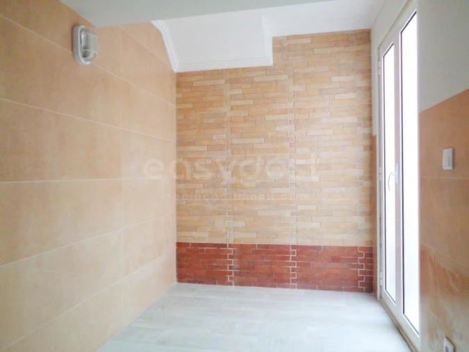 Apartamento T2 para Venda em Póvoa de Santo Adrião e Olival Basto Foto 15