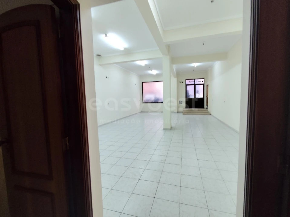 Loja para Venda em Cacém e São Marcos Foto 5