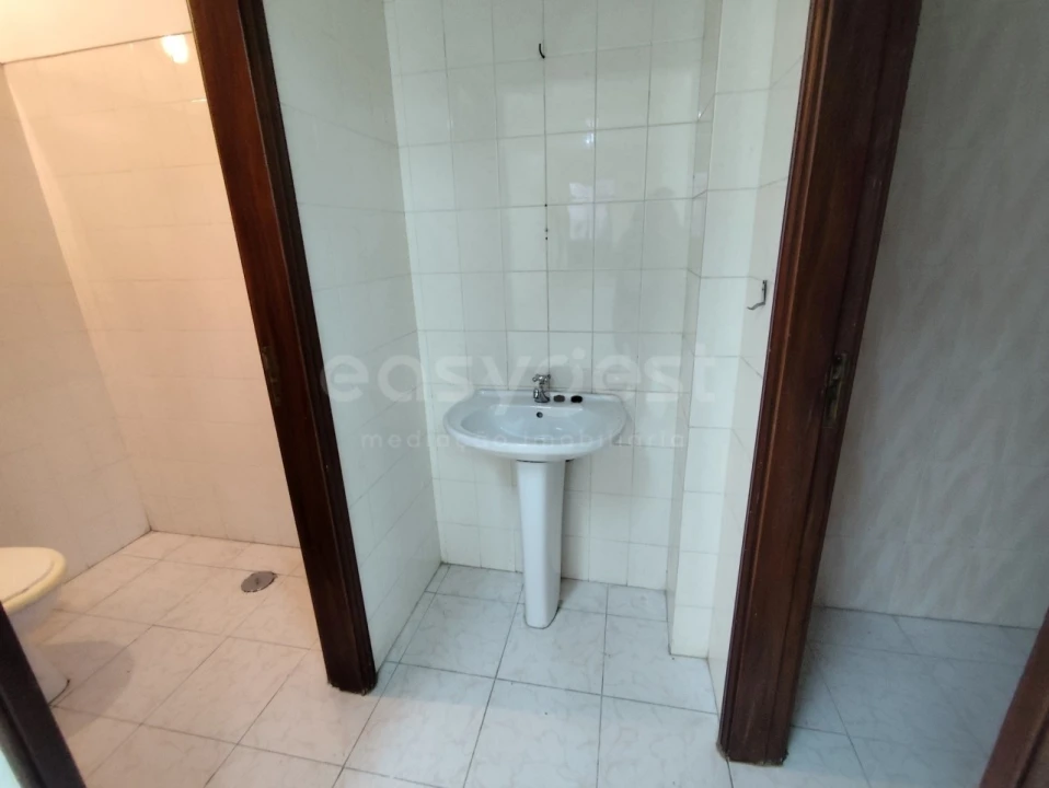 Loja para Venda em Cacém e São Marcos Foto 6