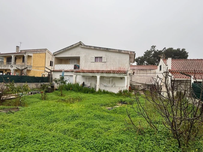 Moradia T3 para Venda em Sesimbra (Castelo) Foto 3