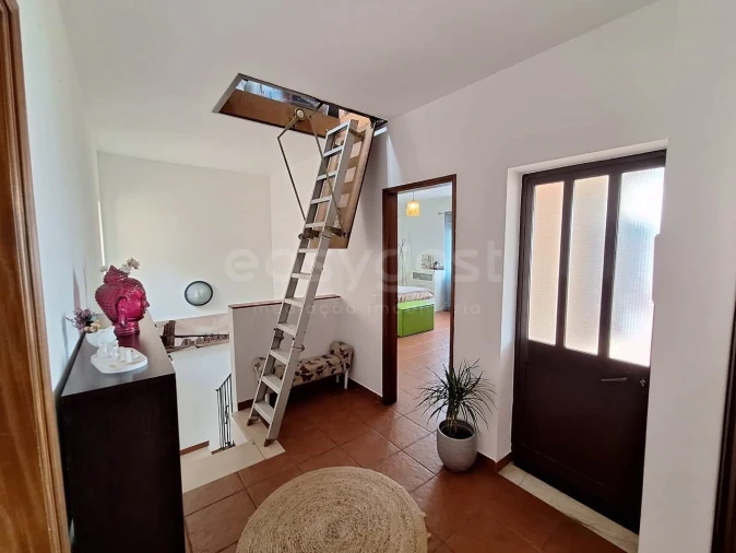 Moradia T3 para Venda em Alvor Foto 13