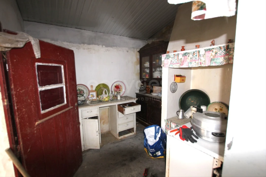 Moradia T2 para Venda em Marmeleira e Assentiz Foto 1