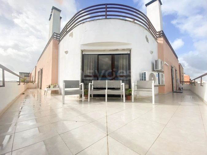 Apartamento T3 para Venda em Pinhal Novo Foto 2