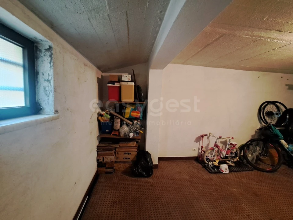 Garagem para Venda em Beja (Santiago Maior e São João Baptista) Foto 4