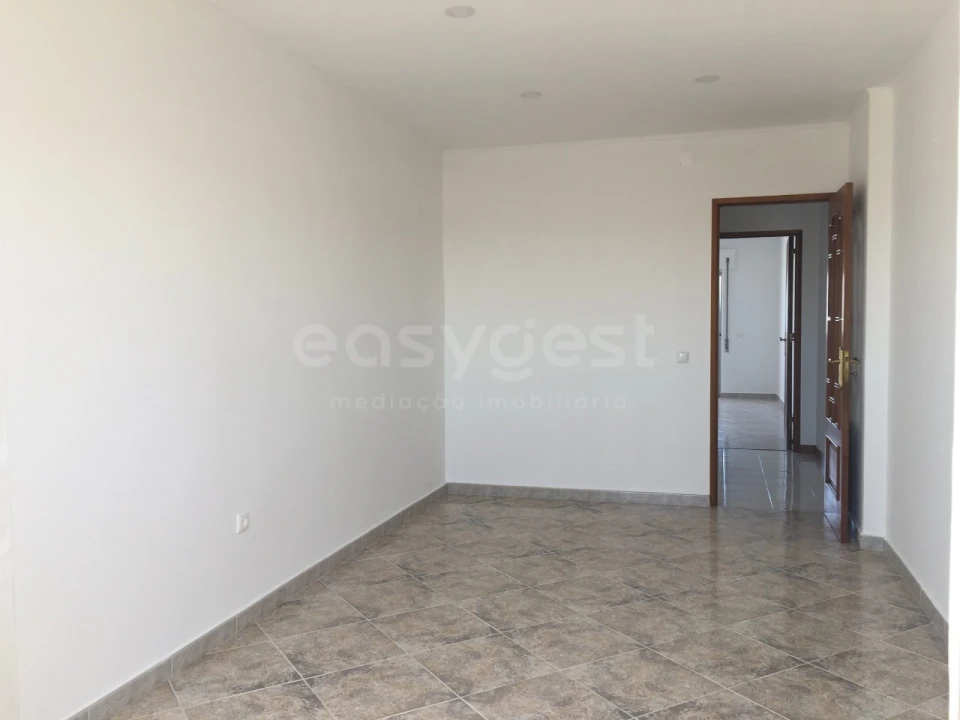 Apartamento T3 para Arrendamento em Setubal (São Sebastião) Foto 10