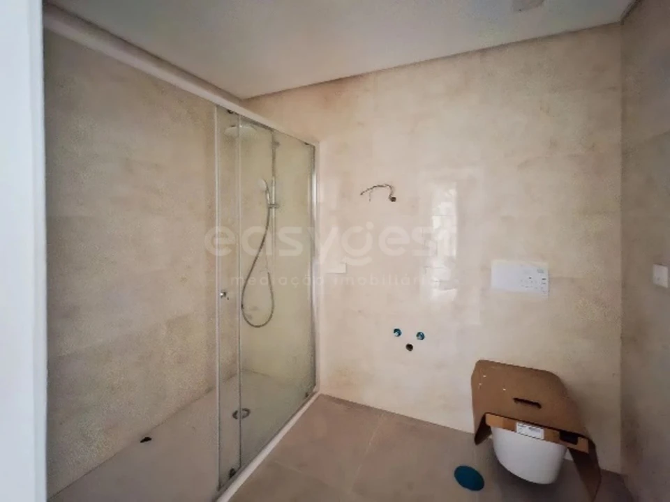 Apartamento T2 para Venda em Esgueira Foto 8