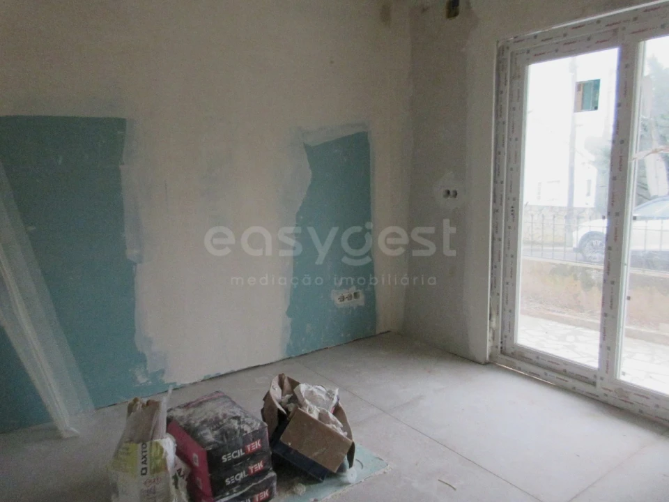 Moradia T4 para Venda em Santa Maria, São Pedro e Matacães Foto 7